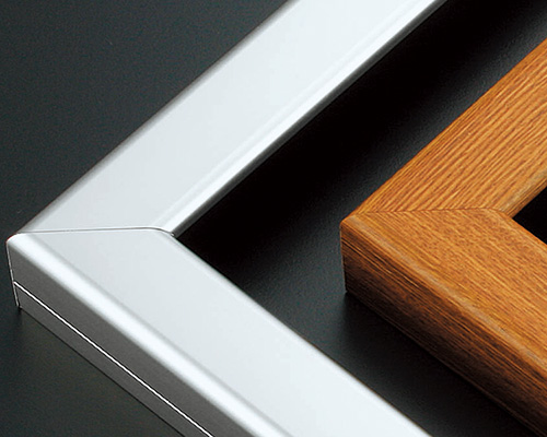 カバーフレーム